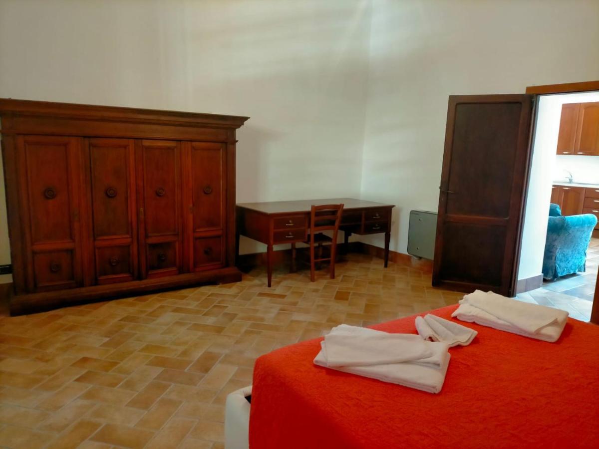 Antico Borgo La Commenda Aparthotel Montefiascone Ngoại thất bức ảnh