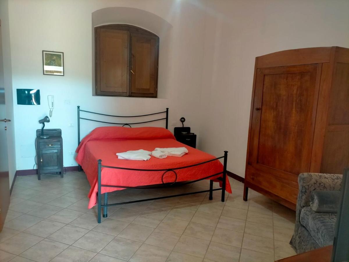 Antico Borgo La Commenda Aparthotel Montefiascone Ngoại thất bức ảnh