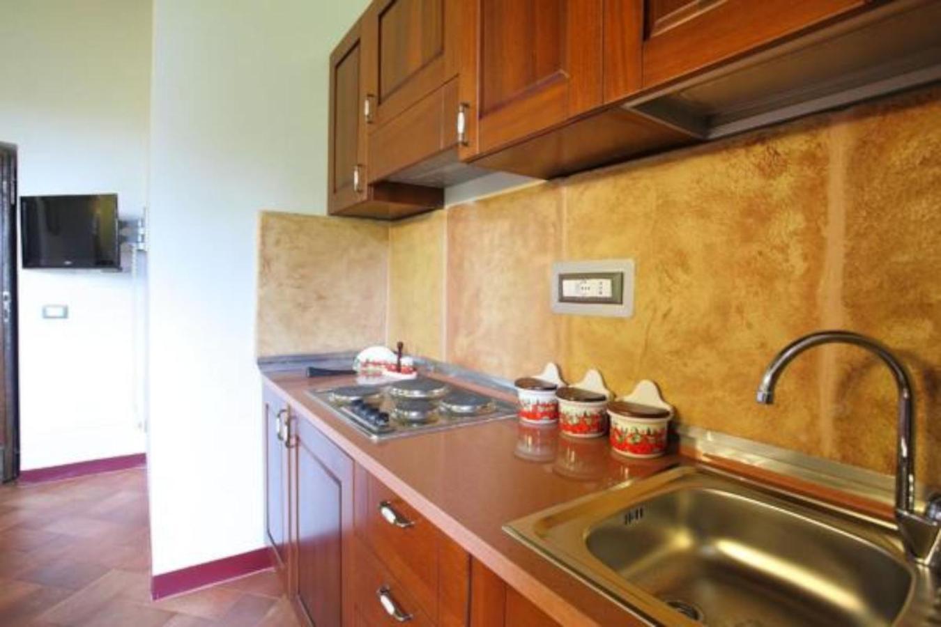 Antico Borgo La Commenda Aparthotel Montefiascone Ngoại thất bức ảnh