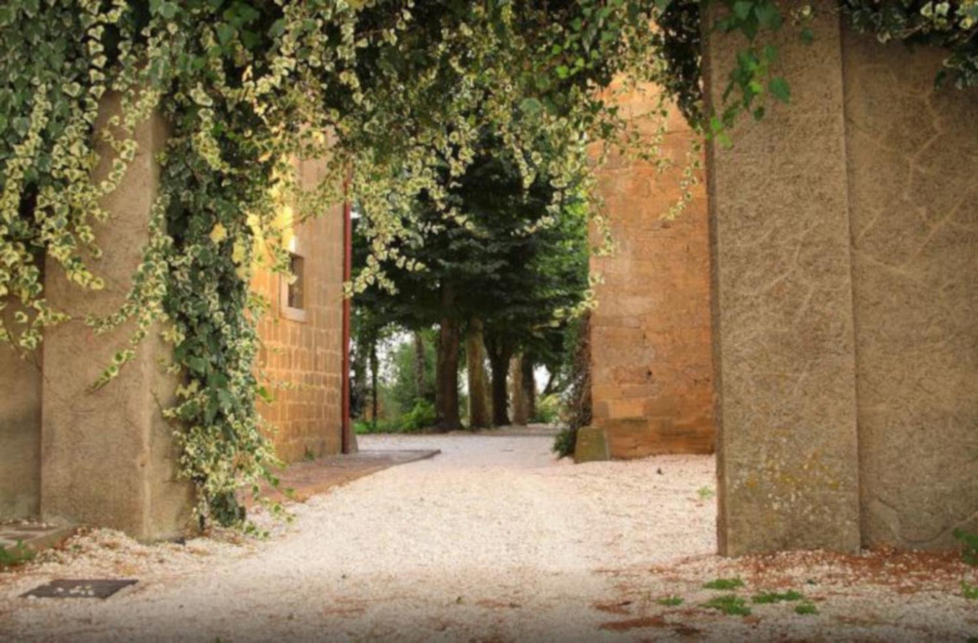 Antico Borgo La Commenda Aparthotel Montefiascone Ngoại thất bức ảnh