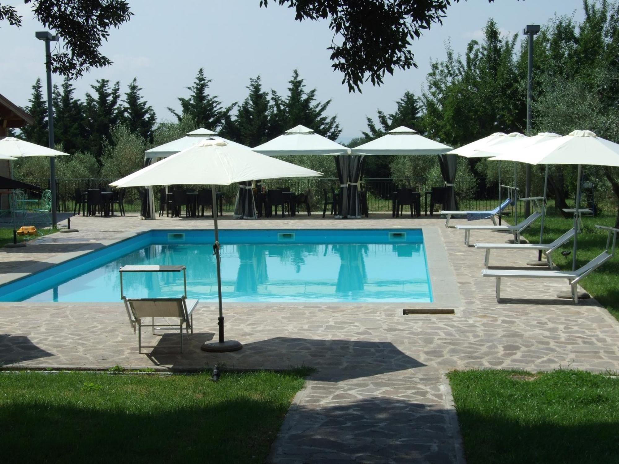 Antico Borgo La Commenda Aparthotel Montefiascone Ngoại thất bức ảnh