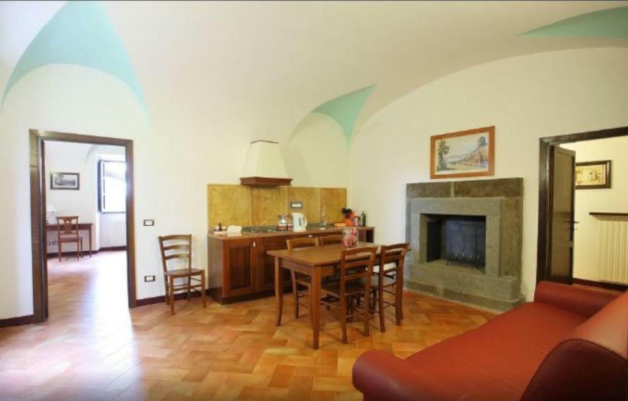 Antico Borgo La Commenda Aparthotel Montefiascone Ngoại thất bức ảnh