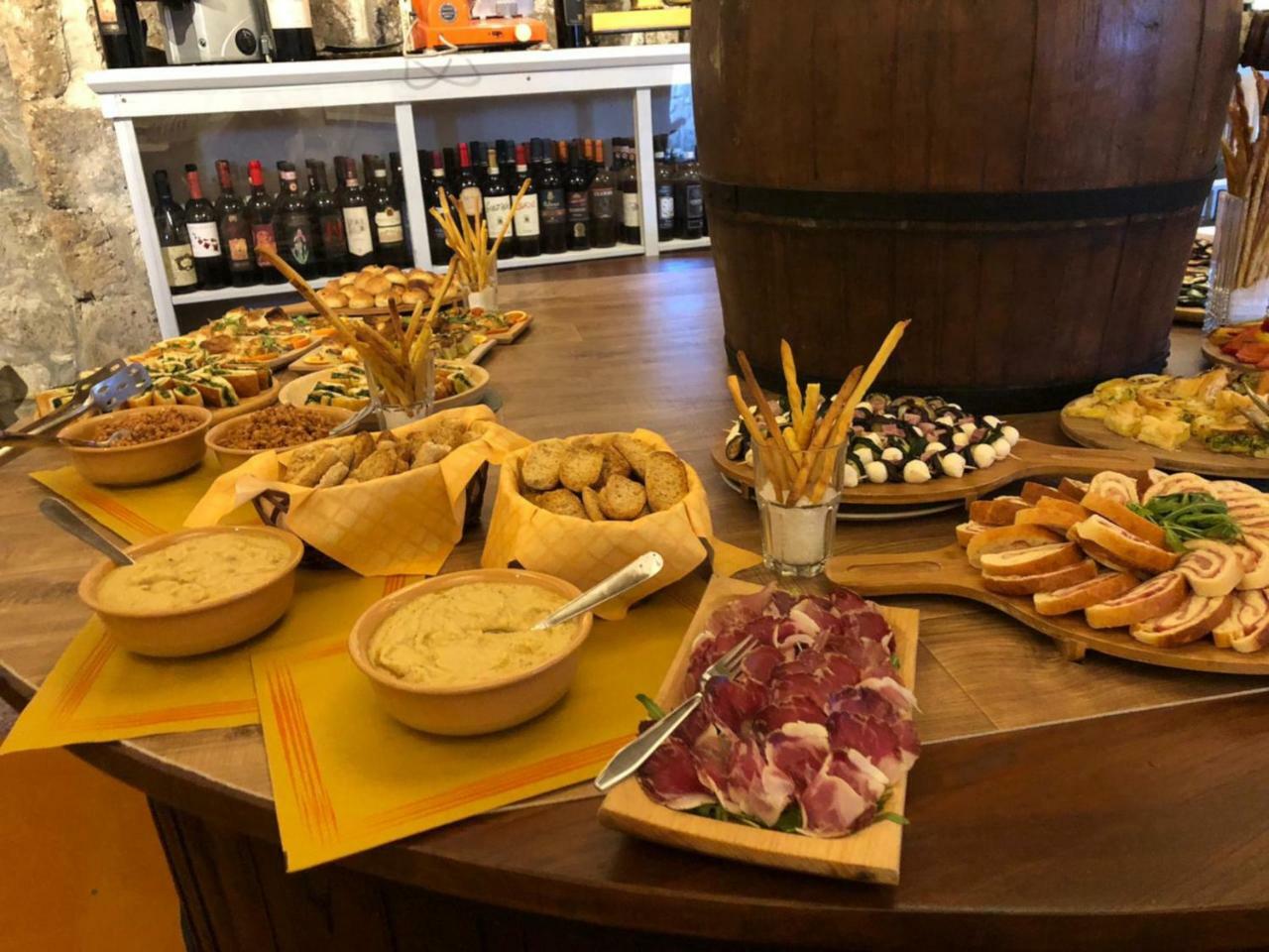 Antico Borgo La Commenda Aparthotel Montefiascone Ngoại thất bức ảnh